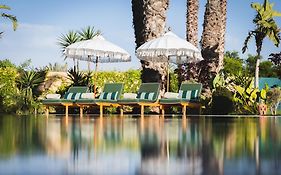 Yin Hotel - Bohemian Luxury Suites